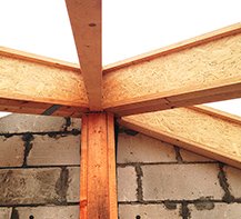 конструкция четырехскатной крыши